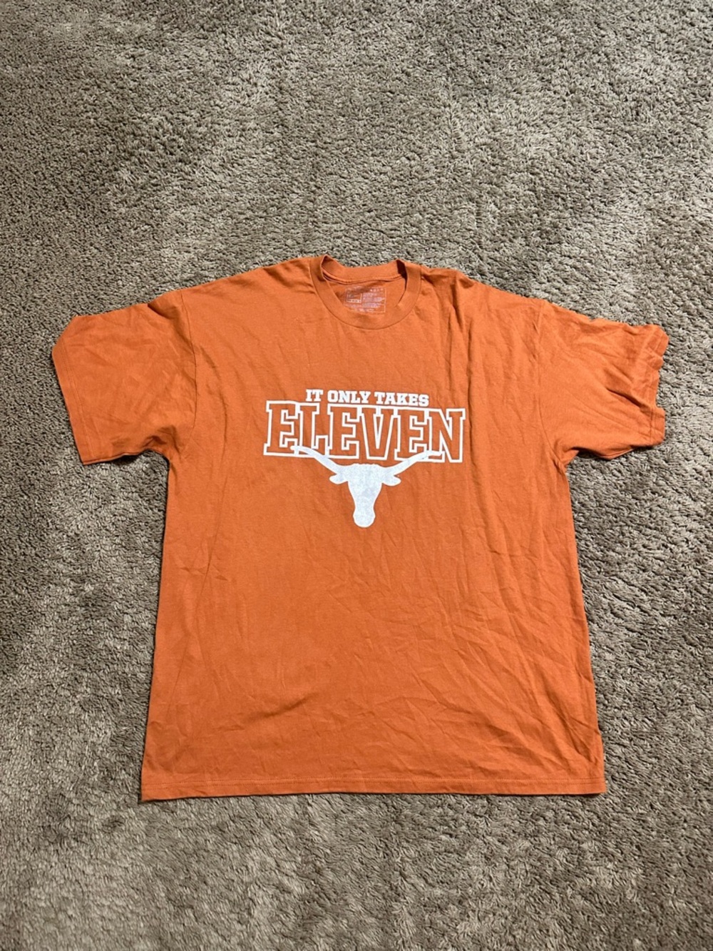 Vintage NCAA Texas Longhorns “Eleven” shirt 00s size xl